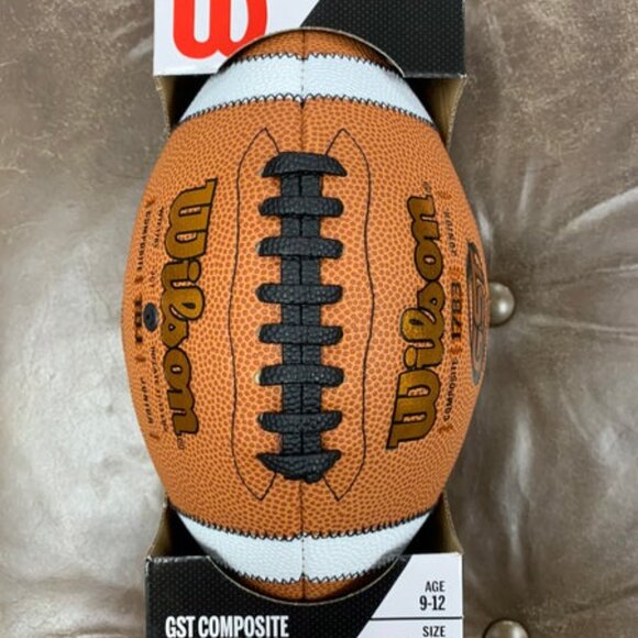 WILSON GST TDJ  1783 9-12 Y/o (Junior) COMPOSITE FOOTBALL - Picture 2 of 7